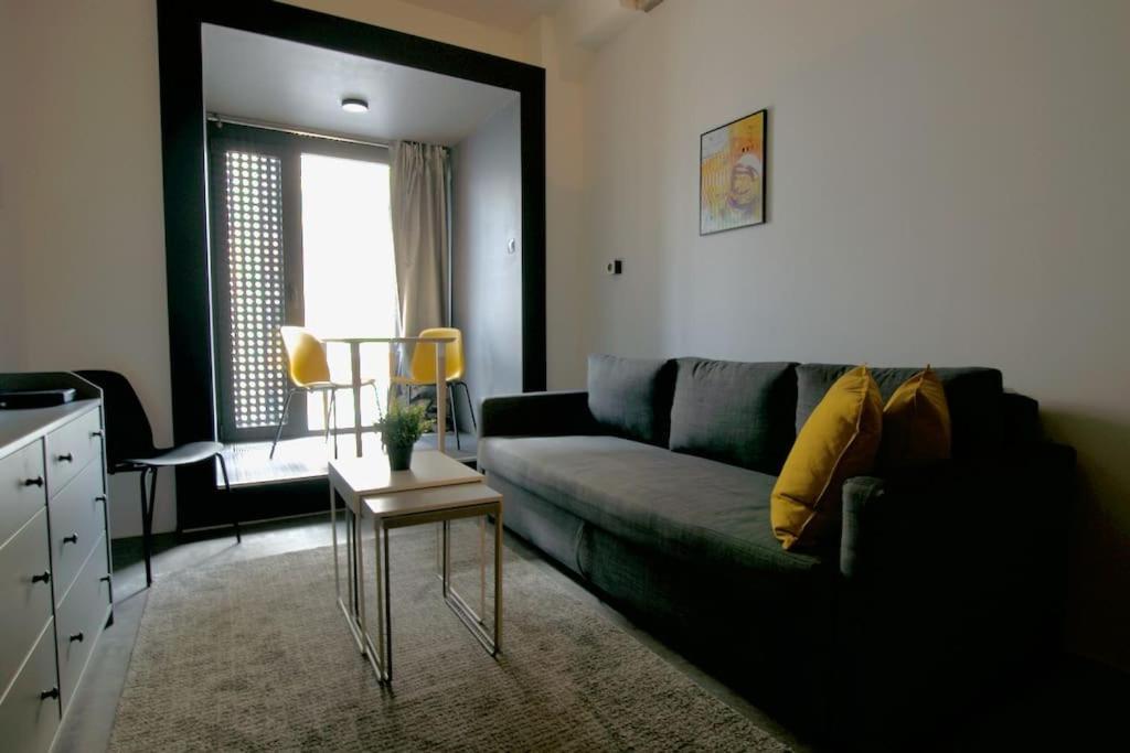 Studio Apartment By Hi5- Rottenbiller Apartment Budapest Eksteriør bilde