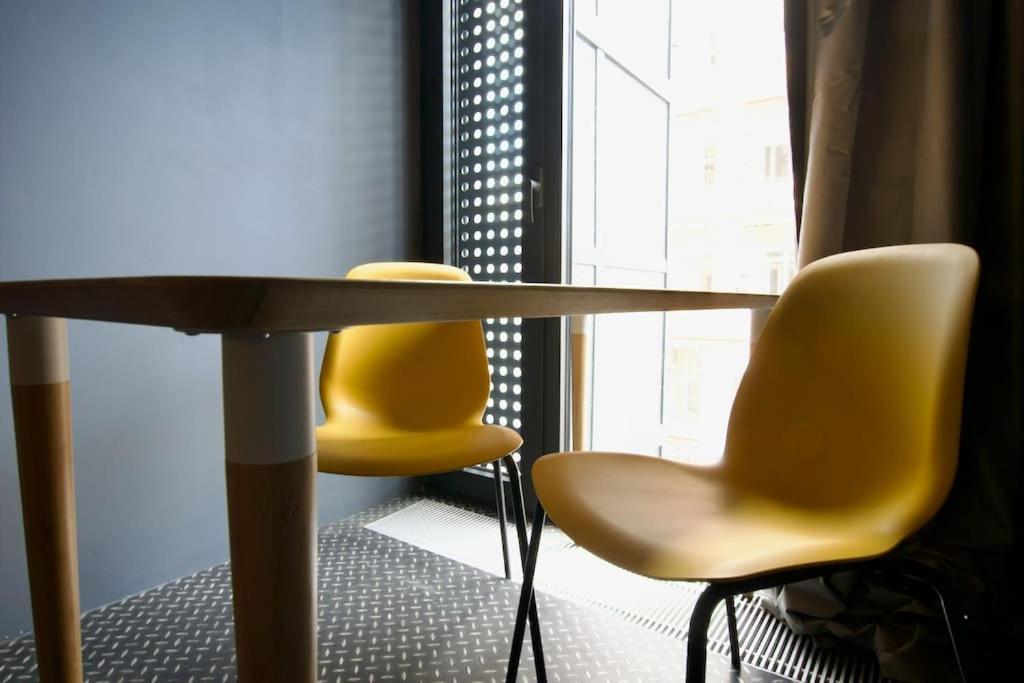 Studio Apartment By Hi5- Rottenbiller Apartment Budapest Eksteriør bilde