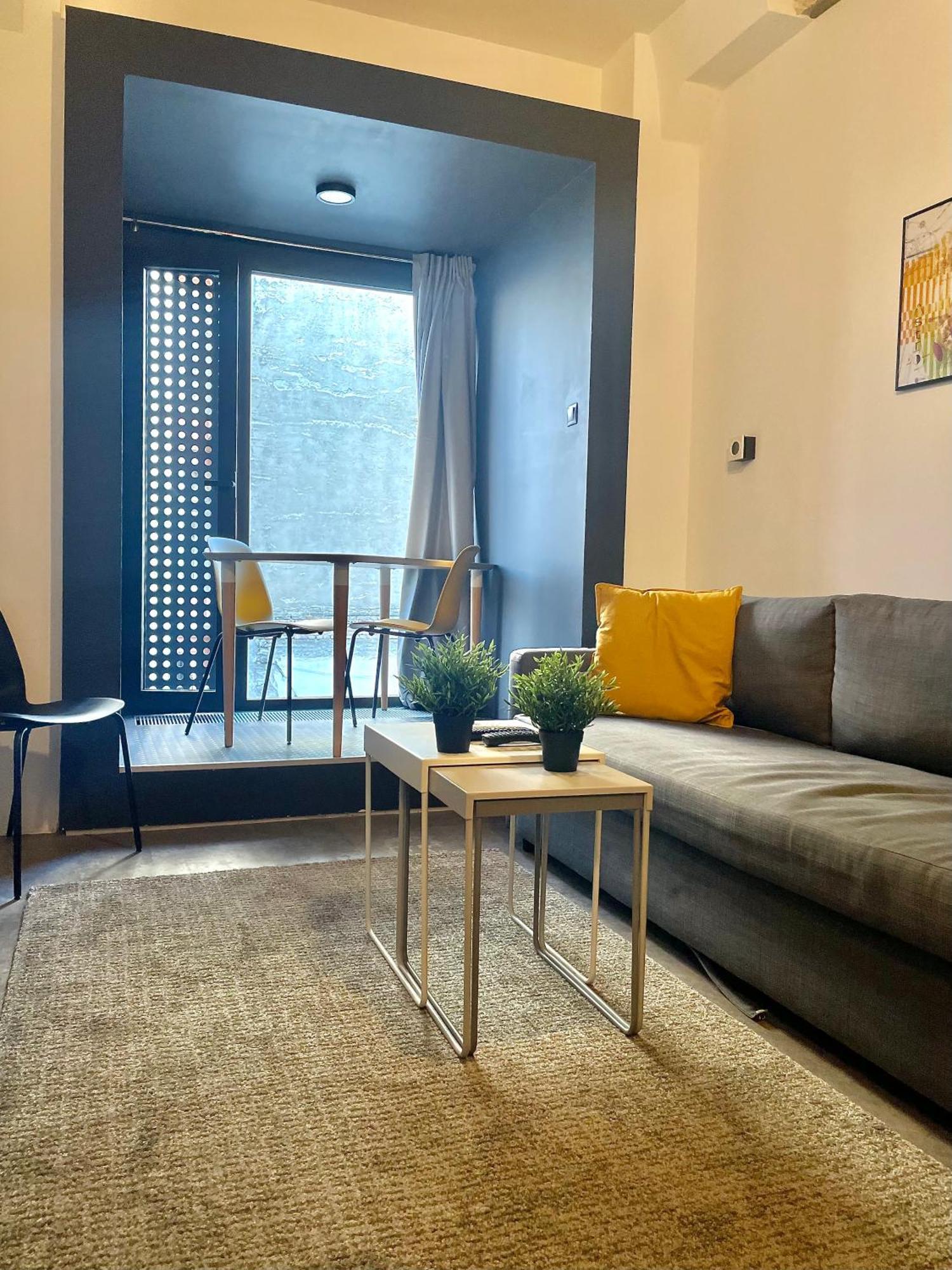 Studio Apartment By Hi5- Rottenbiller Apartment Budapest Eksteriør bilde